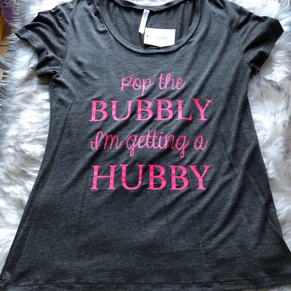 Bride-to-be engagement Shirt NWT M - Picture 1 of 3